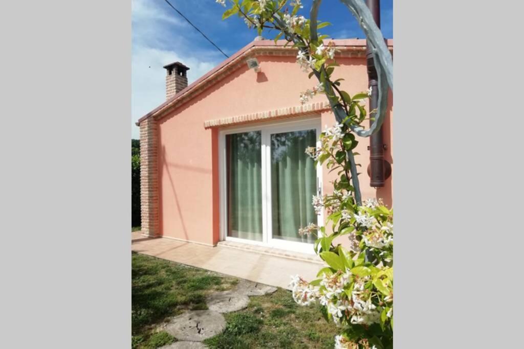 Casa Kikenda, Viaggio Nella Natura Treia Zewnętrze zdjęcie
